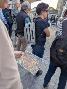 Historischer Stadtplan von Aarau wird während der Wasserführung gezeigt